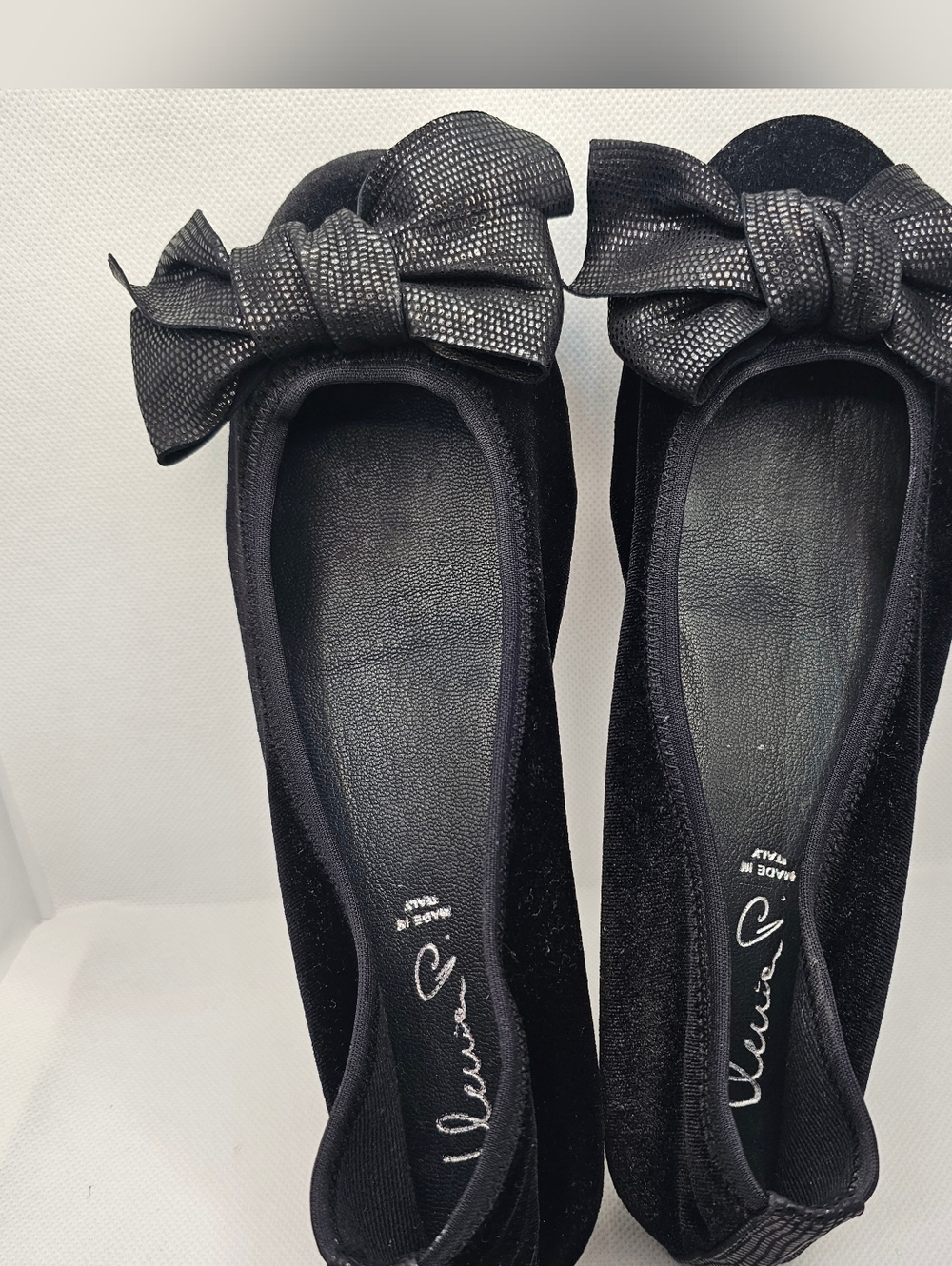 Ilenia P Women Bow Ballet Black Velvet Sz 38 US 8 Shoes Flats Italy Designer G